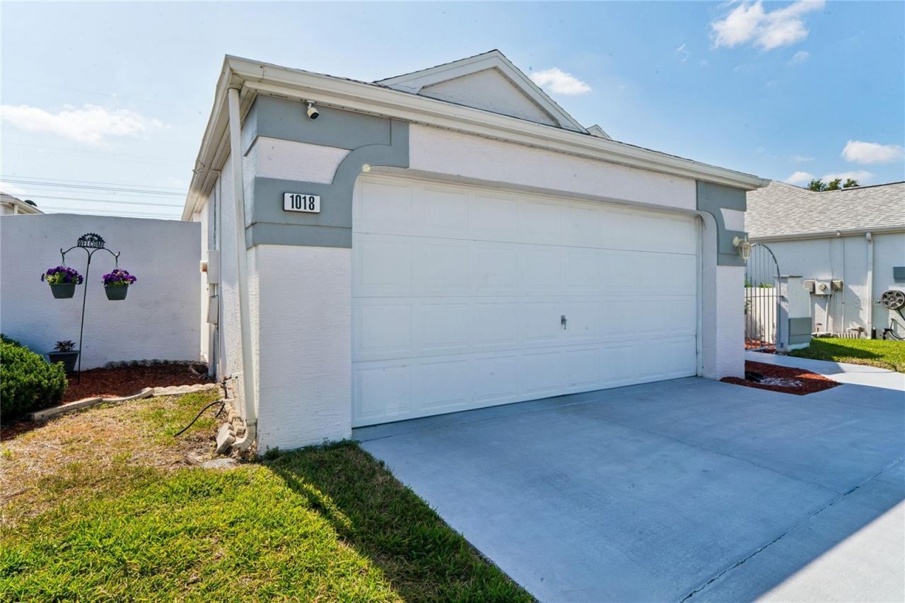 1018 Castille Drive , Spring Hill, FL 34608 Photo