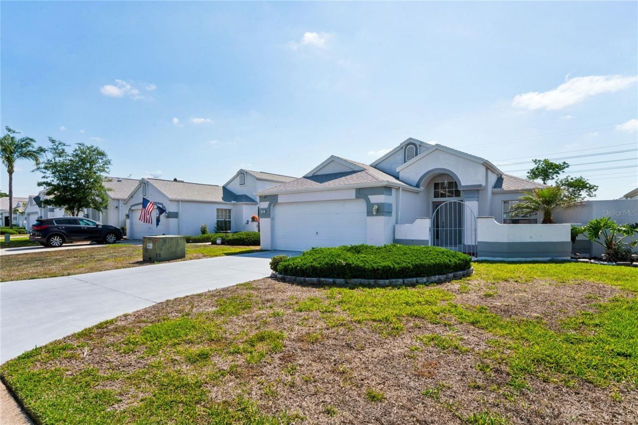 1018 Castille Drive , Spring Hill, FL 34608 Photo