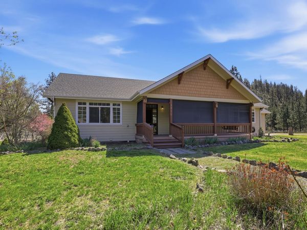 5910 N Garfield Rd, Spokane, WA 99224