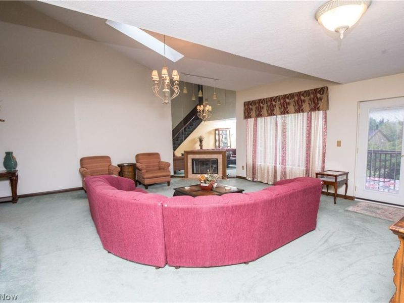 113 Olson, Stow, OH 44262 Photo 2