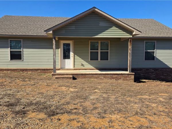 979 County Road 3561 , Clarksville, AR 72830