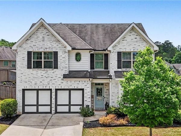 311 Edinburgh Lane , Woodstock, GA 30188