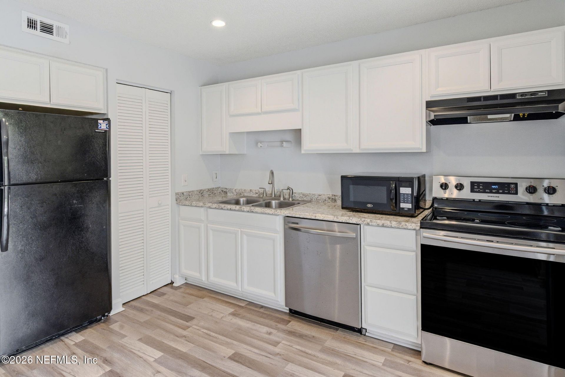 2300 Twelve Oaks Drive, Unit D3, Orange Park, FL 32065 Photo