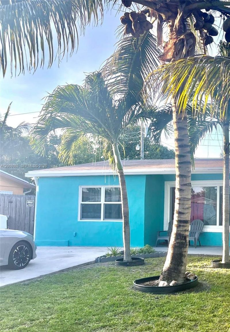 1537 NE 30th Ct , Pompano Beach, FL 33064 Photo