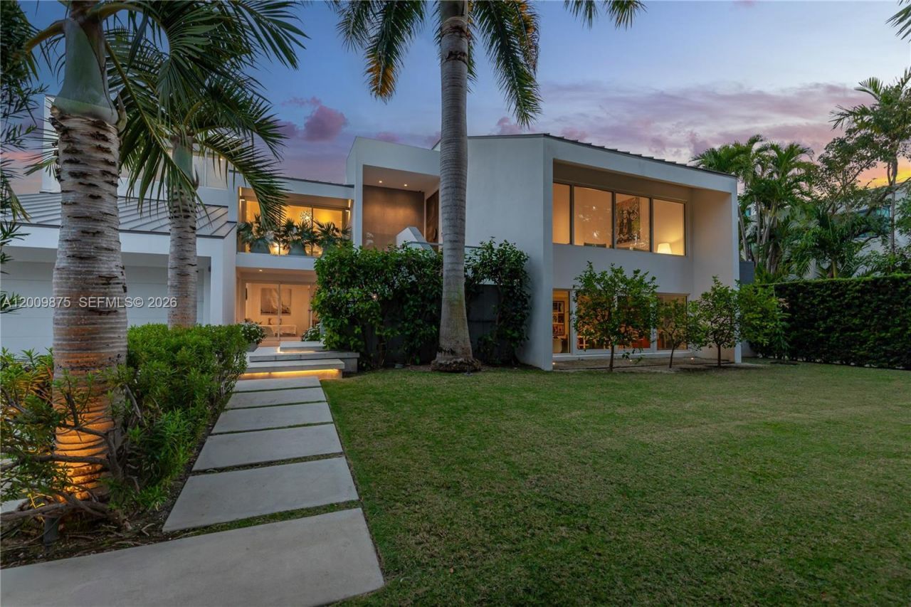 120 Knollwood Dr , Key Biscayne, FL 33149 Photo