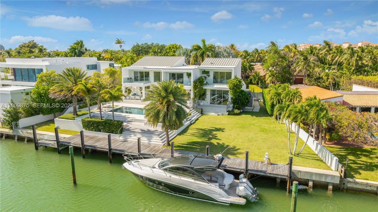 120 Knollwood Dr , Key Biscayne, FL 33149 Photo