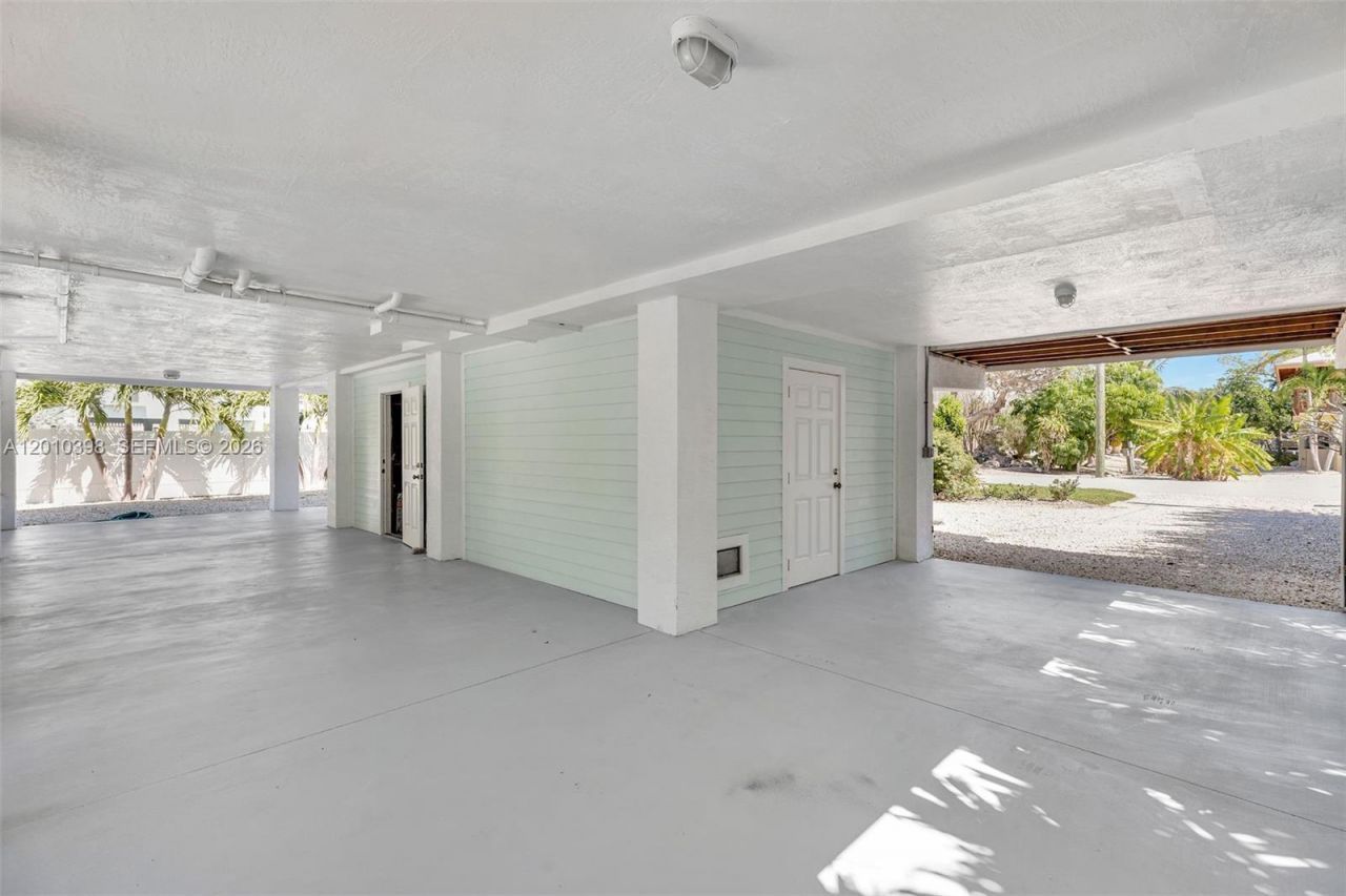 320 Calzada De Bougainville, Marathon, FL 33050 Photo
