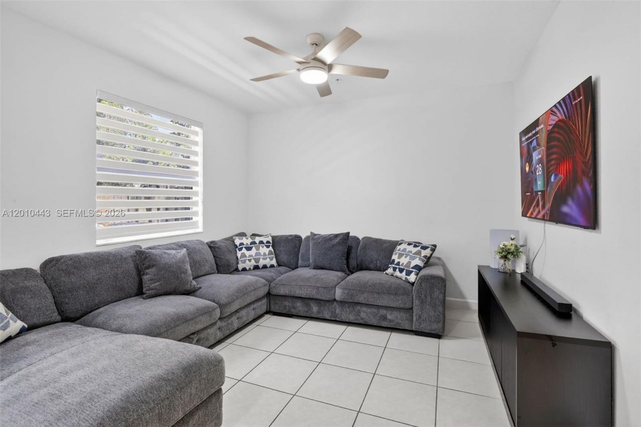 2691 NW 55th Way , Lauderhill, FL 33313 Photo