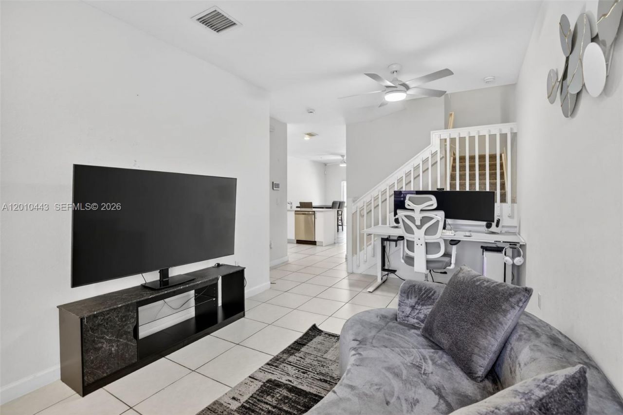 2691 NW 55th Way , Lauderhill, FL 33313 Photo