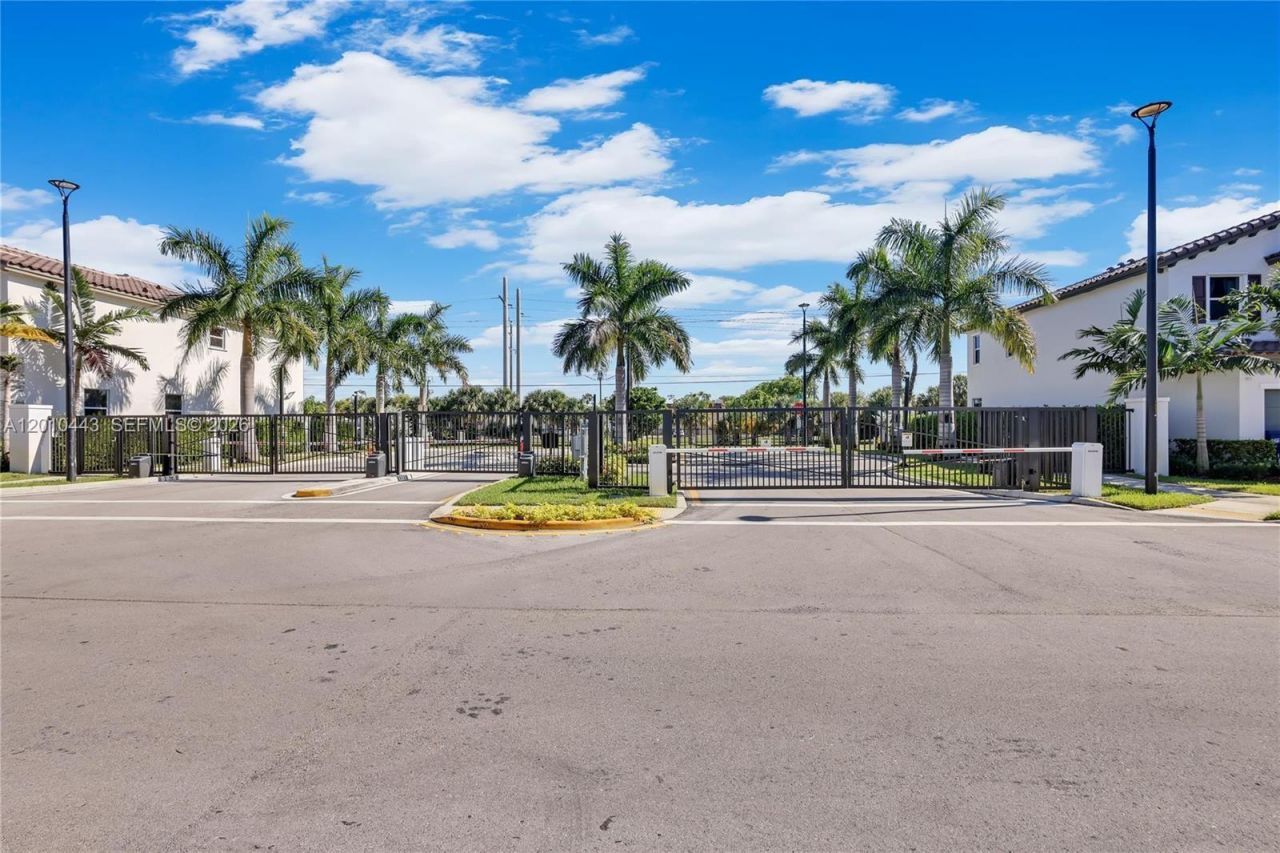 2691 NW 55th Way , Lauderhill, FL 33313 Photo