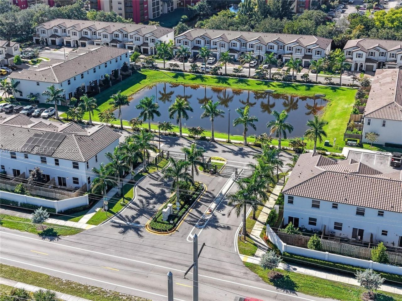 2691 NW 55th Way , Lauderhill, FL 33313 Photo