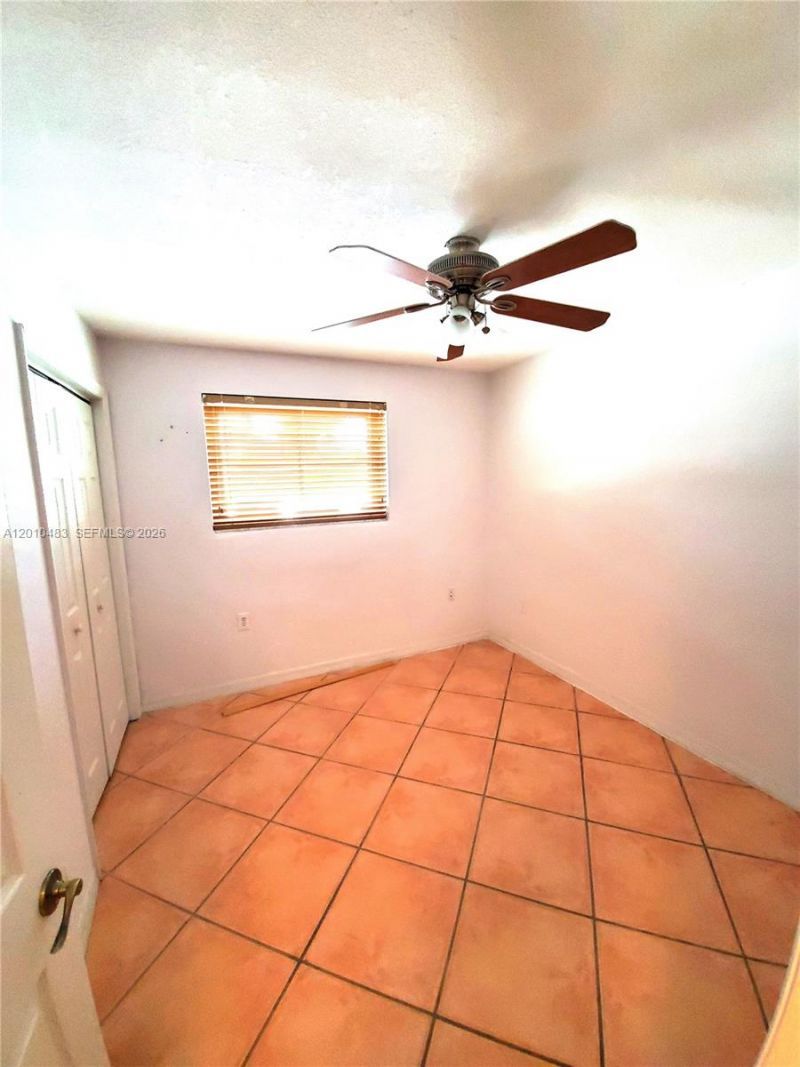 690 SW 120th Ave , Miami, FL 33184 Photo