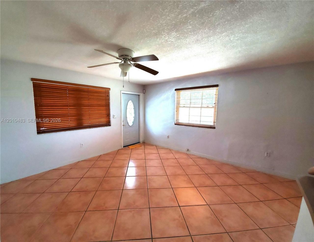 690 SW 120th Ave , Miami, FL 33184 Photo