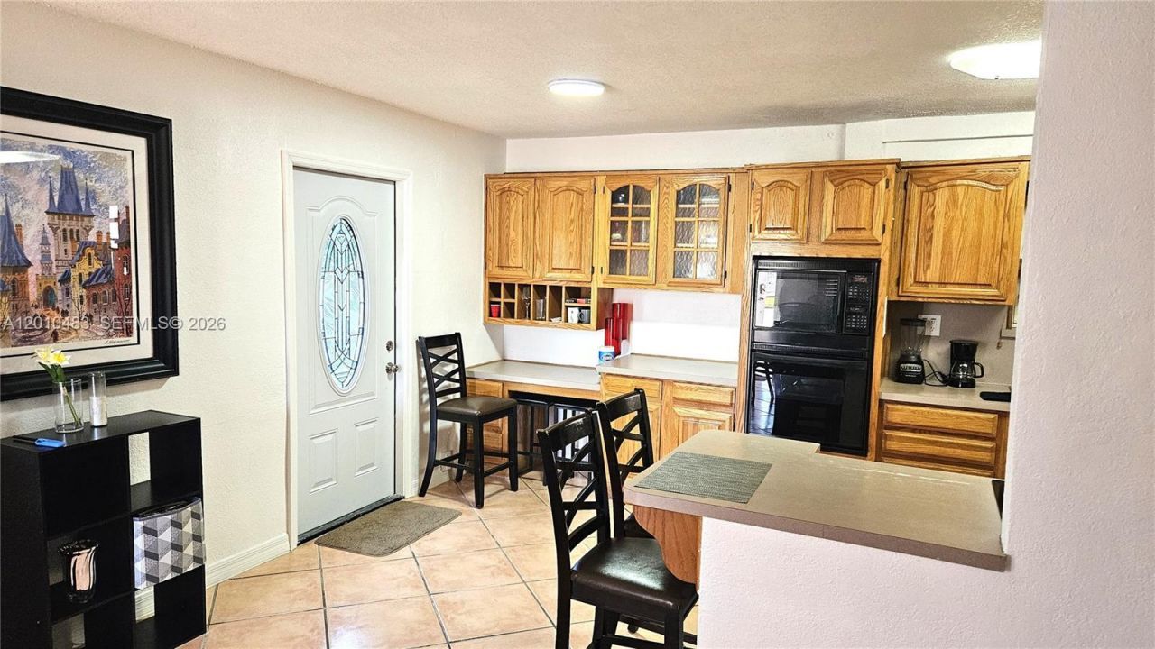 690 SW 120th Ave , Miami, FL 33184 Photo