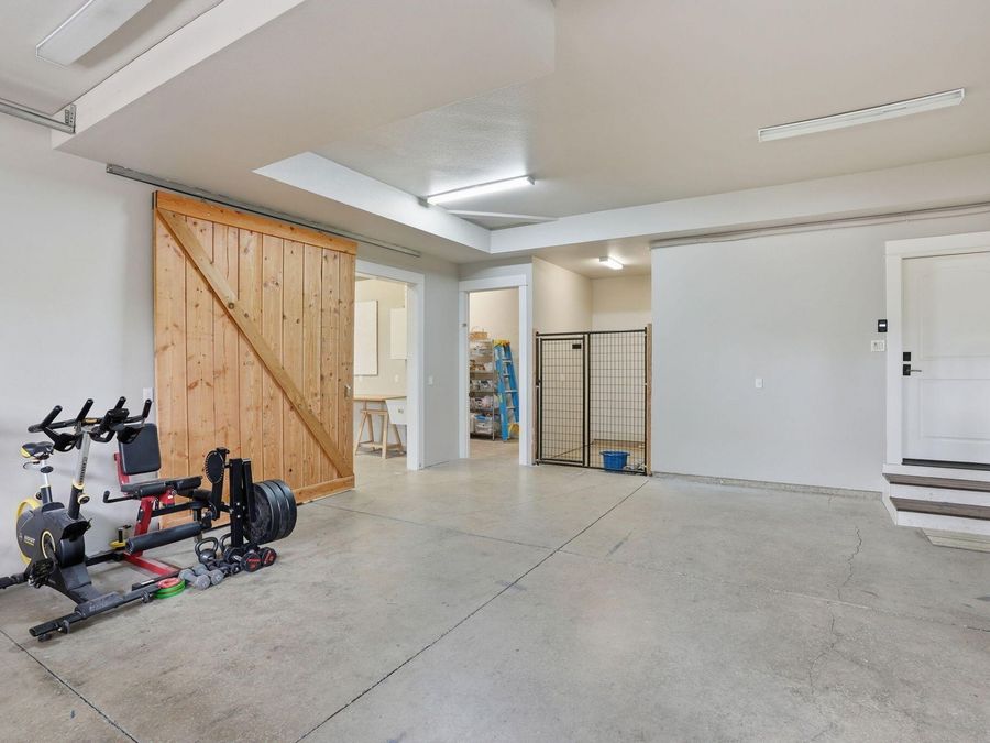 Property Image 128