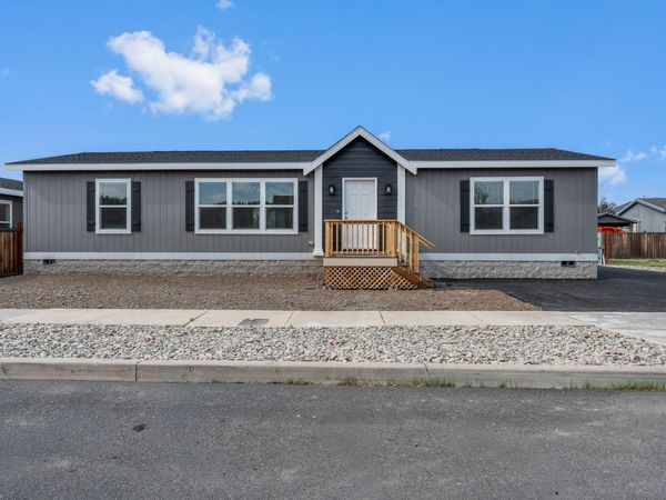 1252 NW Western Sky Road, Prineville, OR 97754