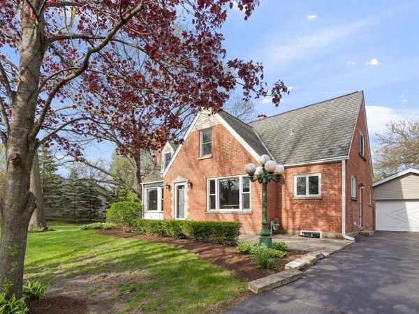420 S Oak Street , Itasca, IL 60143