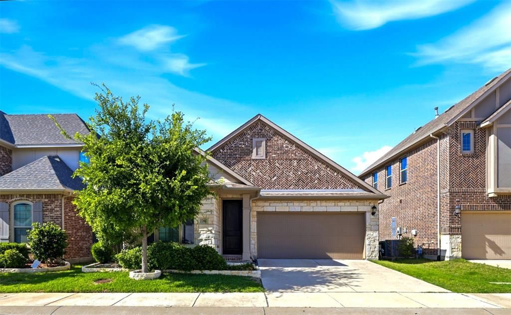 2281 Red Mule Lane, Carrollton, TX 75010 Main Photo