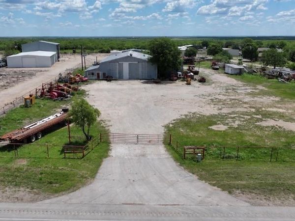 8241 N US Highway 283, Albany, TX 76430