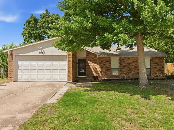5113 Blue Glen Drive , The Colony, TX 75056
