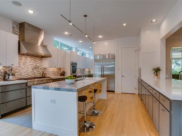 6411 Azalea Lane, Dallas, TX 75230