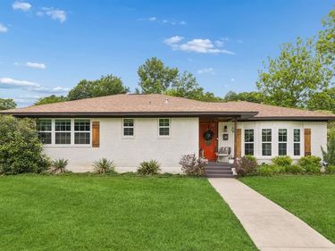 2306 W Five Mile Parkway, Dallas, TX 75224