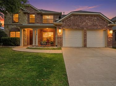 4121 Burwood Drive, Fort Worth, TX 76262