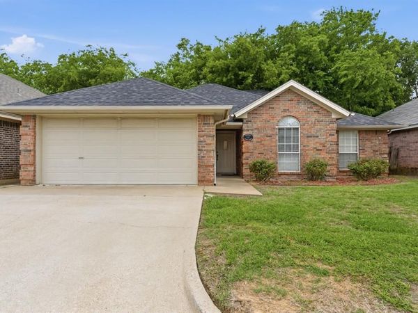 1723 Sully Court , Stephenville, TX 76401