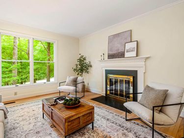 105 Bristol Drive, Chapel Hill, NC 27516