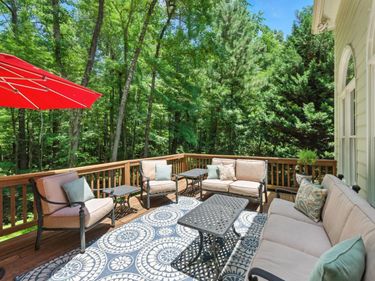 137 Forked Pine Court, Chapel Hill, NC 27517
