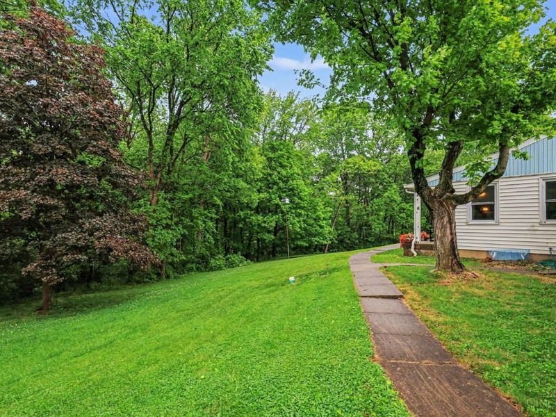 538 Roebling Road, Cincinnati, OH 45238 Photo 11