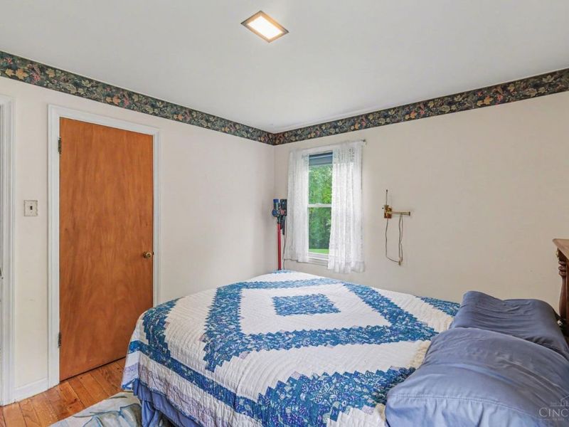 538 Roebling Road, Cincinnati, OH 45238 Photo 23