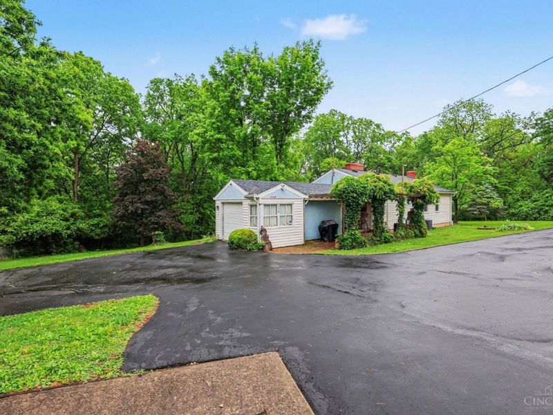 538 Roebling Road, Cincinnati, OH 45238 Photo 30