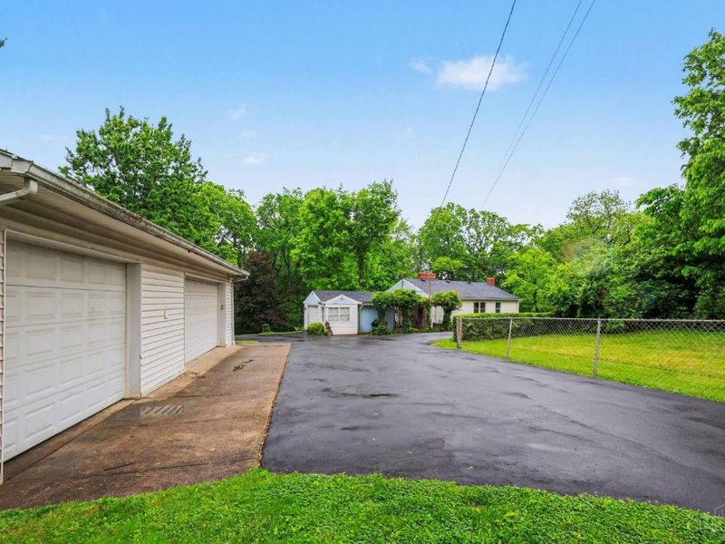 538 Roebling Road, Cincinnati, OH 45238 Photo 31