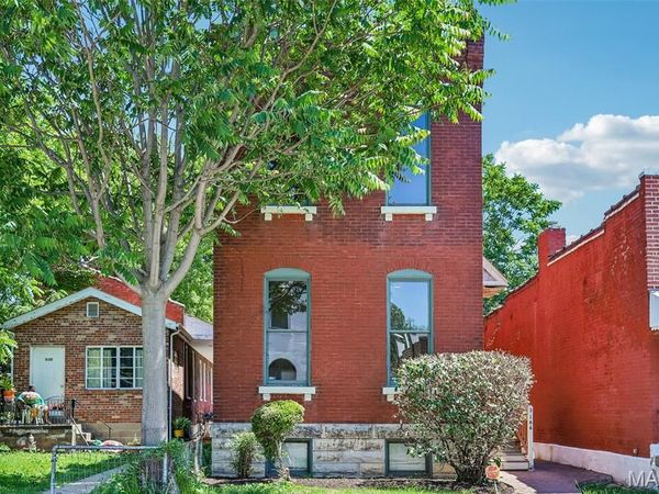 3166 Pennsylvania Avenue, St Louis, MO 63118