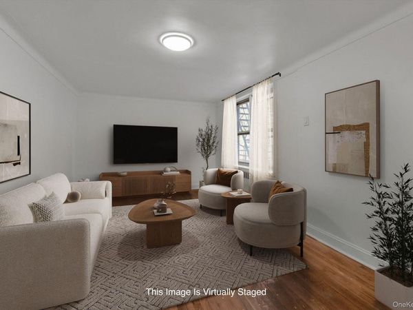 67-12 Yellowstone Boulevard , Unit B21, Forest Hills, NY 11375