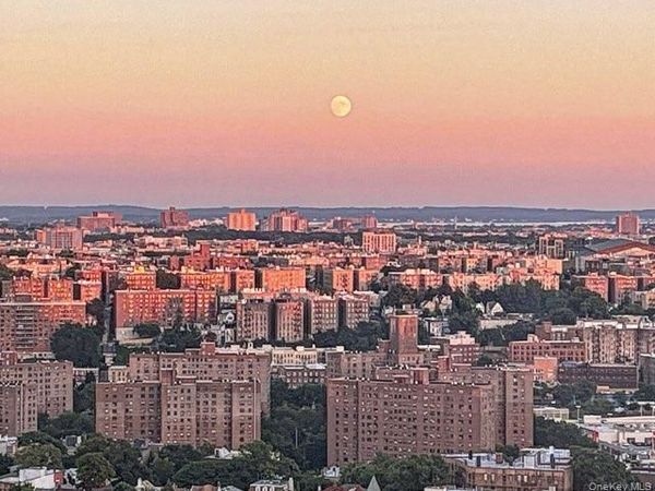 555 Kappock Street , Unit 26U, Bronx, NY 10463