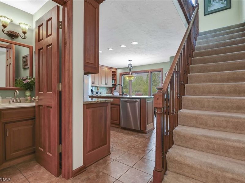 152 Woodridge Drive, Elyria, OH 44035 Photo 20