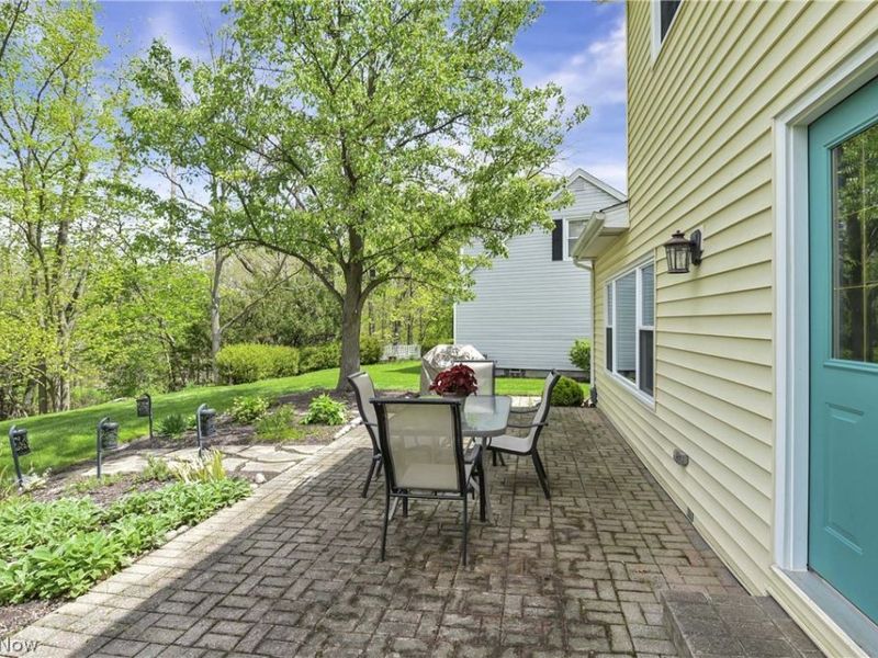 152 Woodridge Drive, Elyria, OH 44035 Photo 41