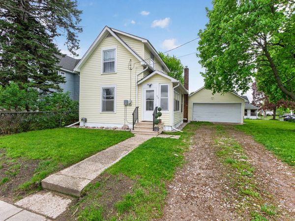 613 Hallett Street, Jackson, MI 49202