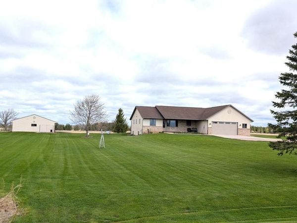 W2150 CROSSTOWN ROAD, Hilbert, WI 54129