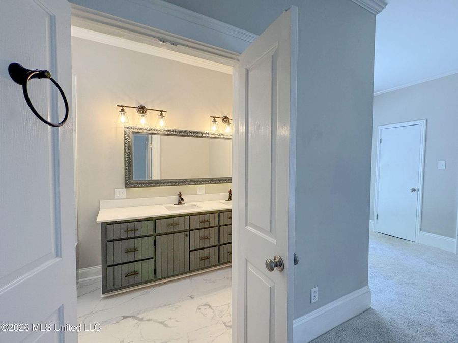 Property Image 108