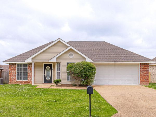 1111 Bullrun Drive, Byram, MS 39272