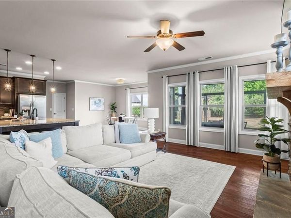 549 Riverwalk Manor Drive, Dallas, GA 30132