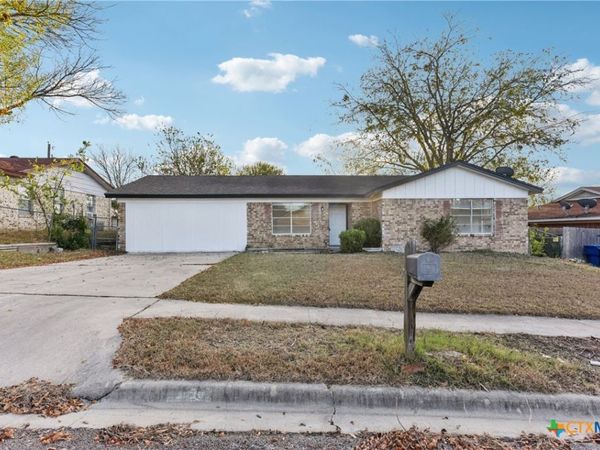 1910 Wanda Street , Copperas Cove, TX 76522