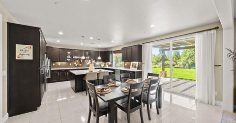 951 Anvil Cir, Rocklin, CA 95765 Photo