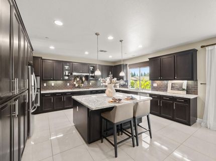 951 Anvil Cir, Rocklin, CA 95765 Photo