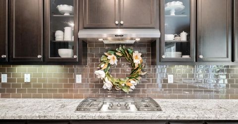 951 Anvil Cir, Rocklin, CA 95765 Photo