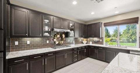951 Anvil Cir, Rocklin, CA 95765 Photo