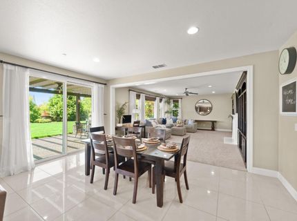 951 Anvil Cir, Rocklin, CA 95765 Photo